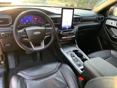 2022 Ford Explorer Platinum