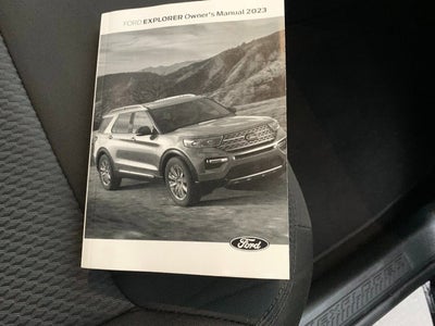 2023 Ford Explorer XLT