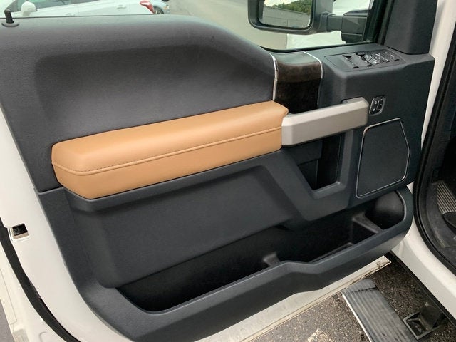 2022 Ford Super Duty F-250 SRW LARIAT