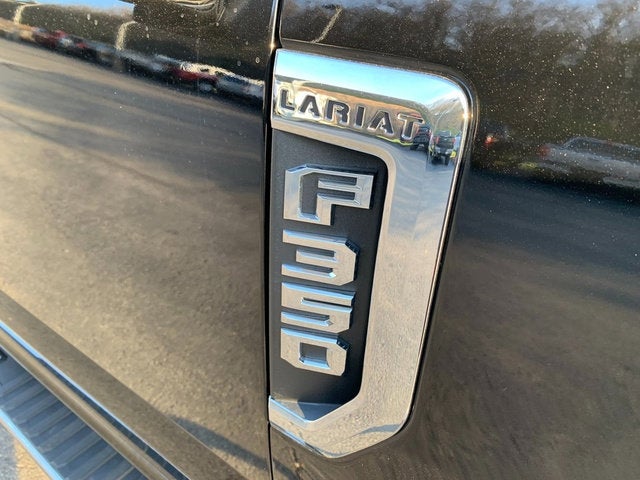 2022 Ford Super Duty F-350 SRW LARIAT
