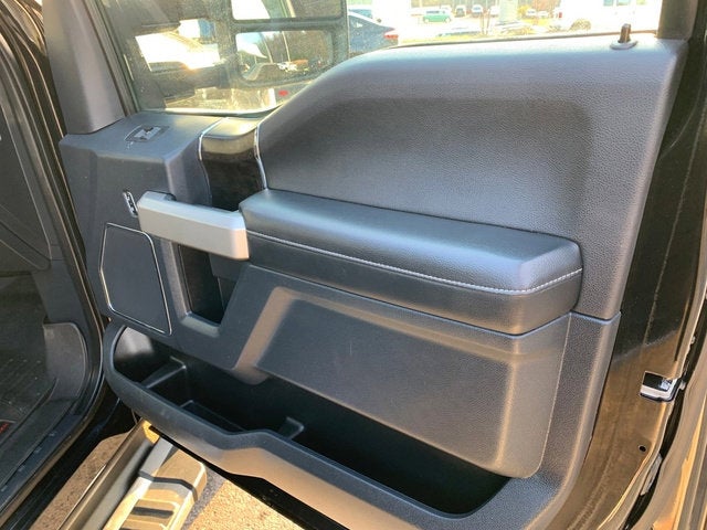 2022 Ford Super Duty F-350 SRW LARIAT