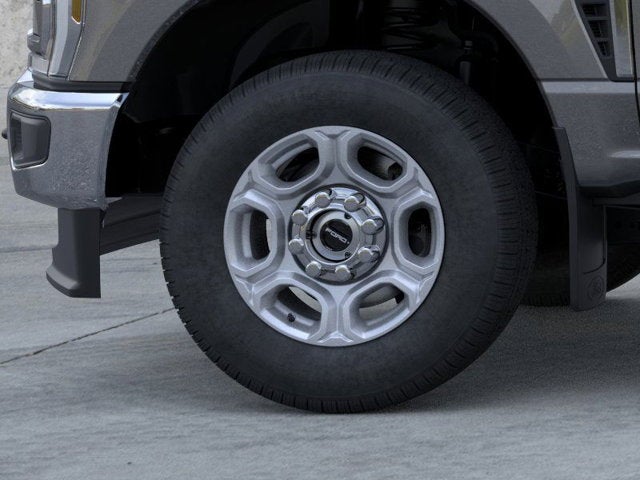 2026 Ford Super Duty F-350 SRW F-350® XLT