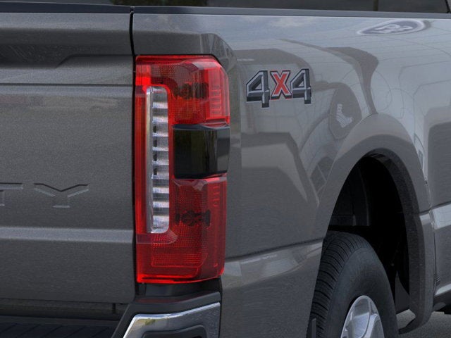 2026 Ford Super Duty F-350 SRW F-350® XLT