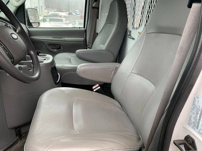 2005 Ford Econoline Cargo Van Commercial