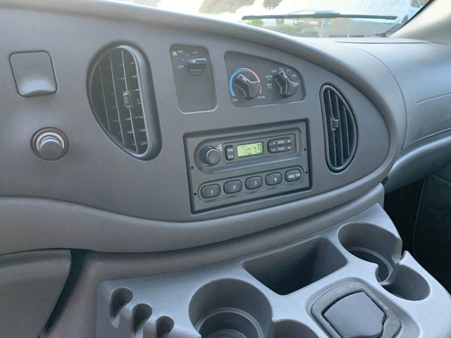 2005 Ford Econoline Cargo Van Commercial