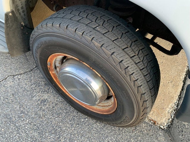 2005 Ford Econoline Cargo Van Commercial