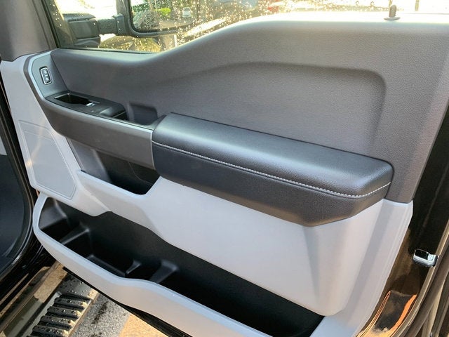 2025 Ford Super Duty F-350 SRW XL