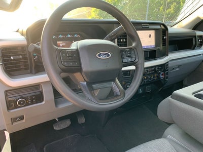 2025 Ford Super Duty F-350 SRW XL