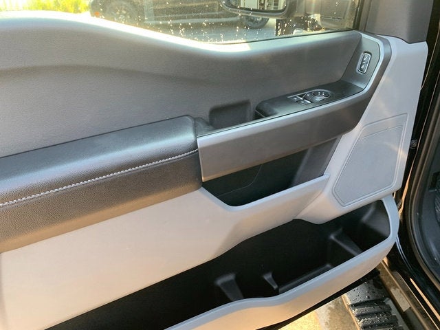 2025 Ford Super Duty F-350 SRW XL