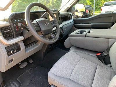 2025 Ford Super Duty F-350 SRW XL