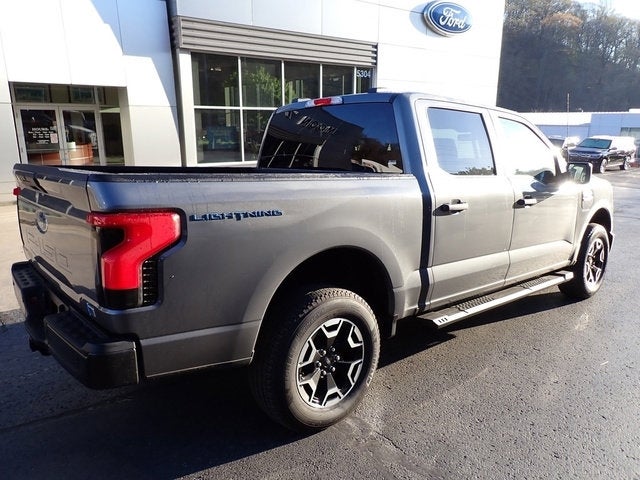 Used 2022 Ford F-150 Lightning Pro with VIN 1FTVW1EL4NWG06127 for sale in Moon Township, PA