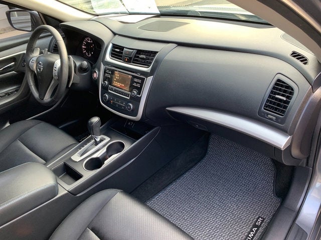 2016 Nissan Altima 2.5 SR
