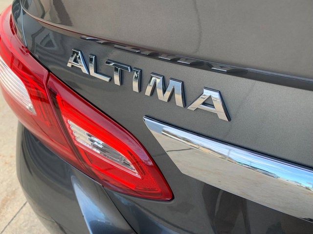 2016 Nissan Altima 2.5 SR