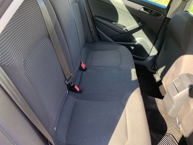 2016 Volkswagen Passat 1.8T S
