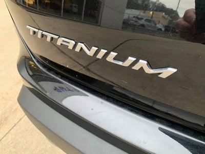 2022 Ford Edge Titanium