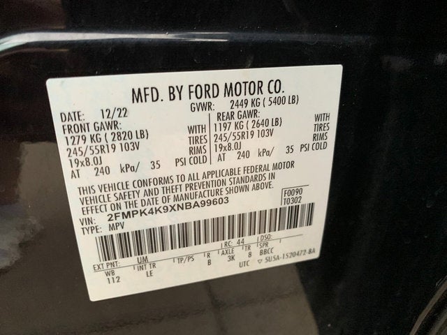 2022 Ford Edge Titanium
