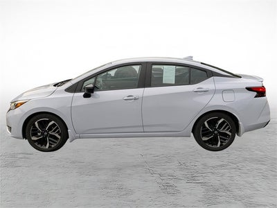 2025 Nissan Versa SR