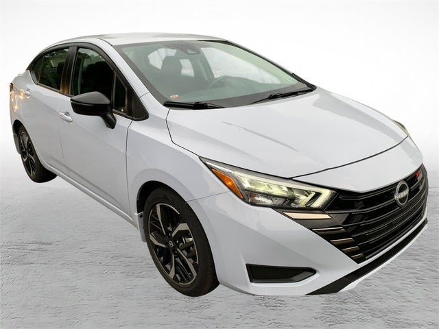 2025 Nissan Versa SR