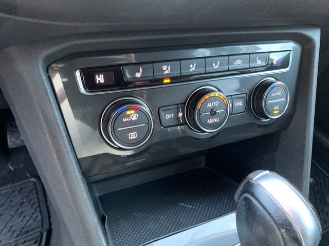 2018 Volkswagen Tiguan SE