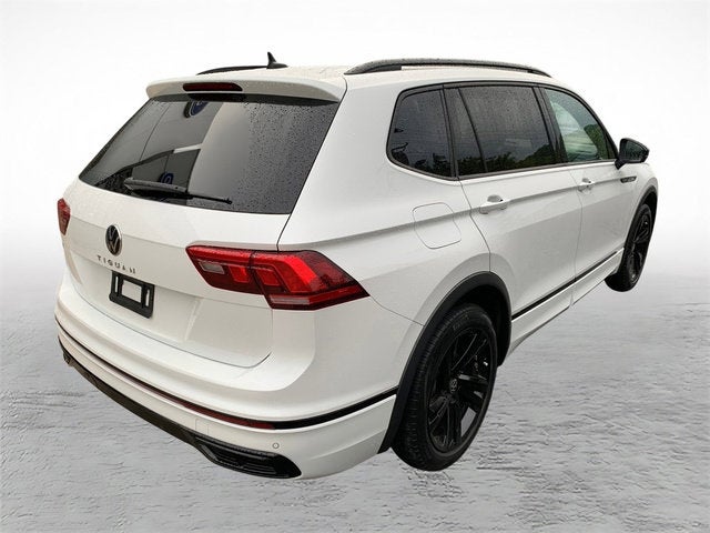 2023 Volkswagen Tiguan SE R-Line Black
