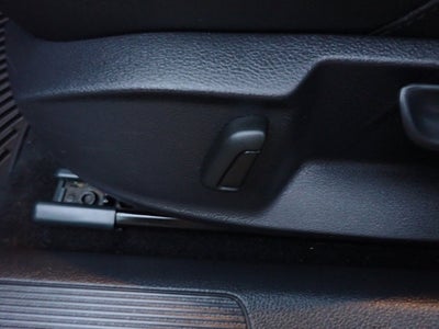 2019 Volkswagen Golf SE