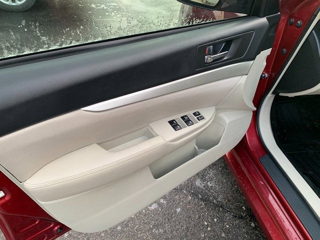 2013 Subaru Legacy 2.5i Premium