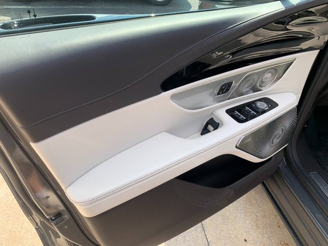 2024 Lincoln Nautilus Black Label