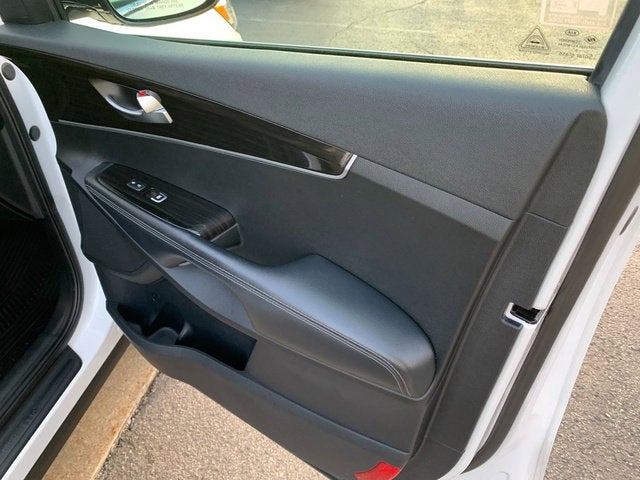 2019 Kia Sorento S V6