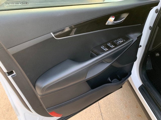 2019 Kia Sorento S V6
