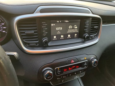 2019 Kia Sorento S V6