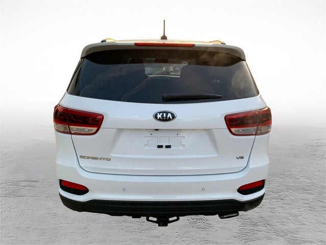 2019 Kia Sorento S V6