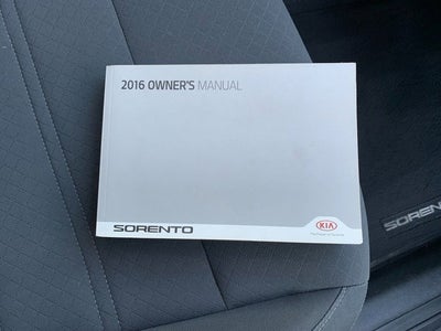 2016 Kia Sorento LX