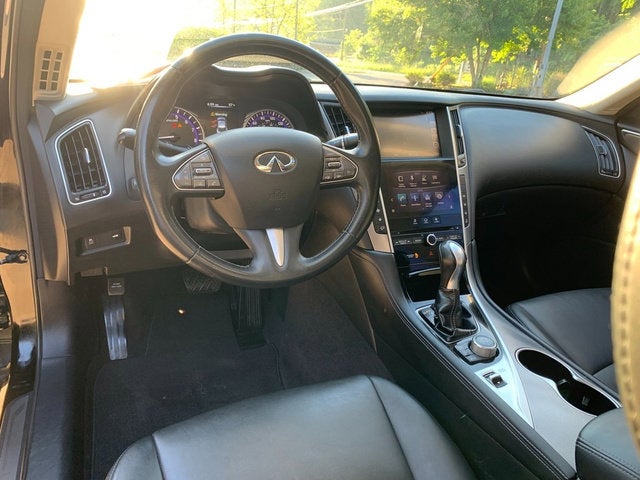 2017 INFINITI Q50 3.0t Signature Edition