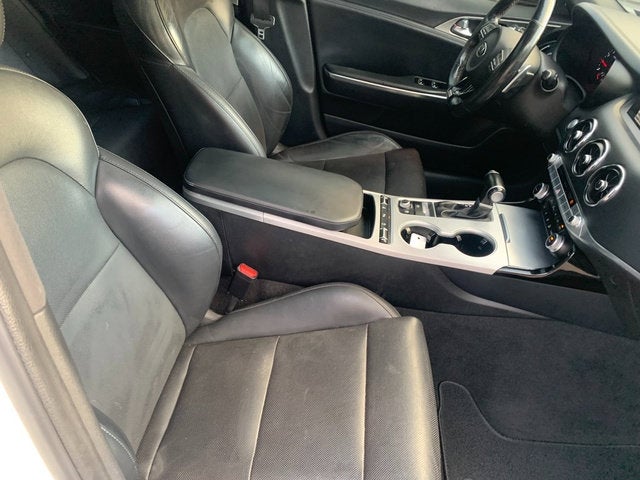 2019 Kia Stinger GT1