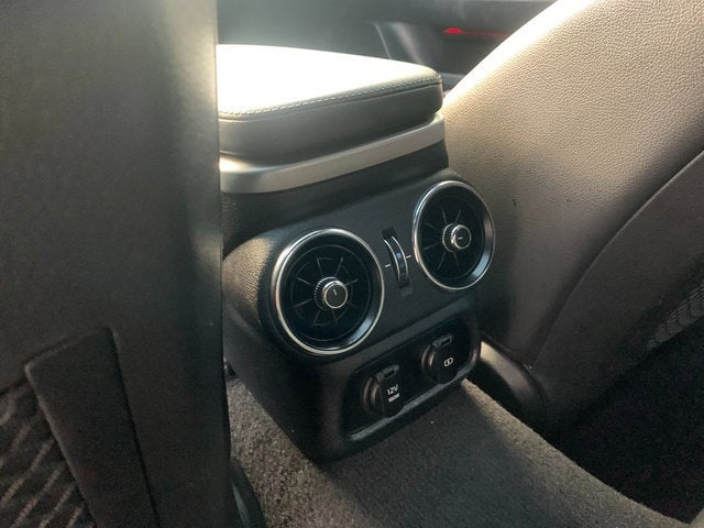 2019 Kia Stinger GT1