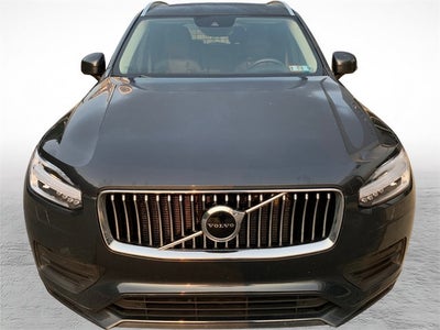 2022 Volvo XC90 Momentum