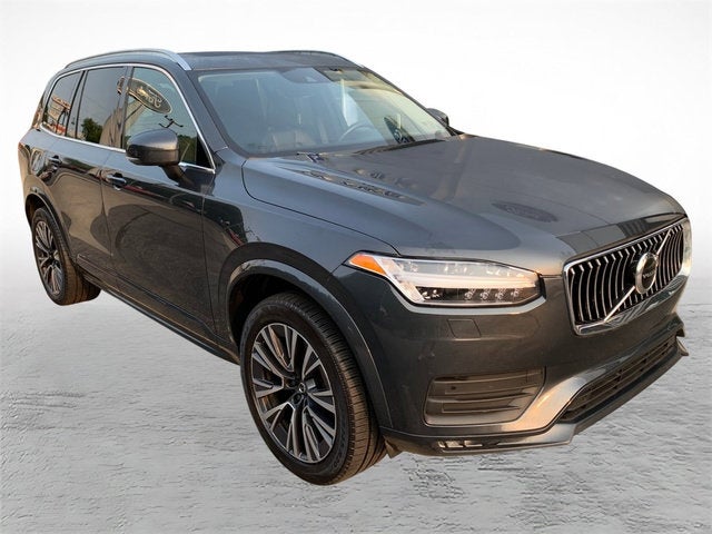 2022 Volvo XC90 Momentum